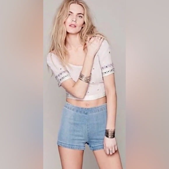 Free People High-Rise Side Zipper Blue Denim Jean Shorts Size 28