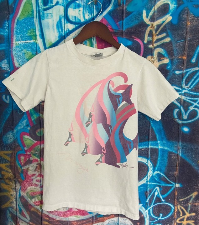 Vintage 80's | Mirage Casino Fish | Single Stitch T Shirt | Made in USA Small