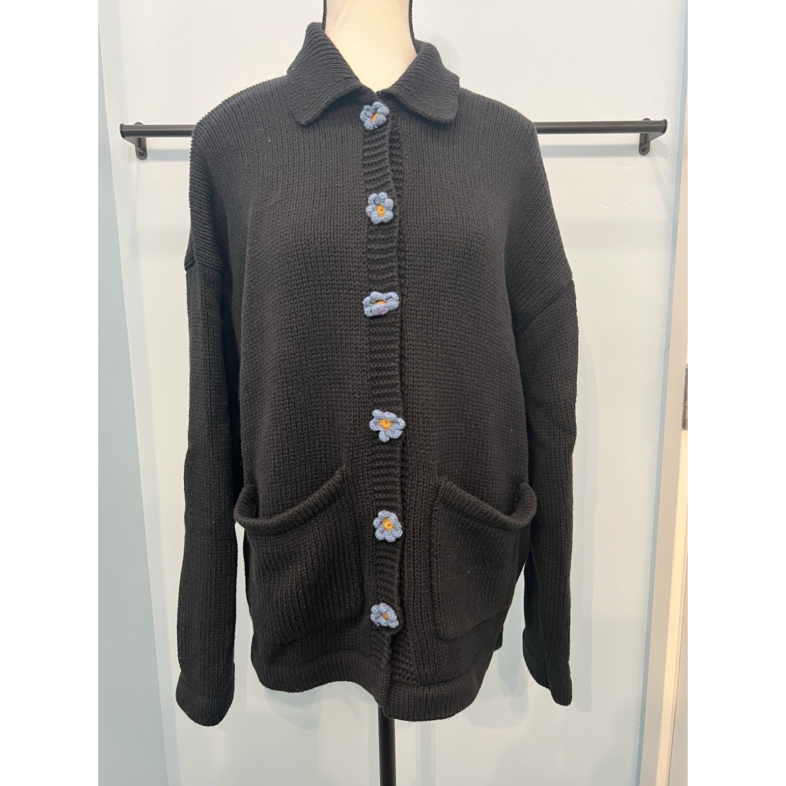 Unif Lily Cardigan Sweater Womens Sz M Black Knit with Flower Snap Buttons