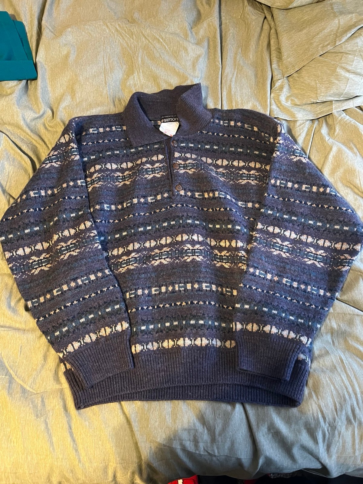 Vintage canadian wool men’s sweater size medium