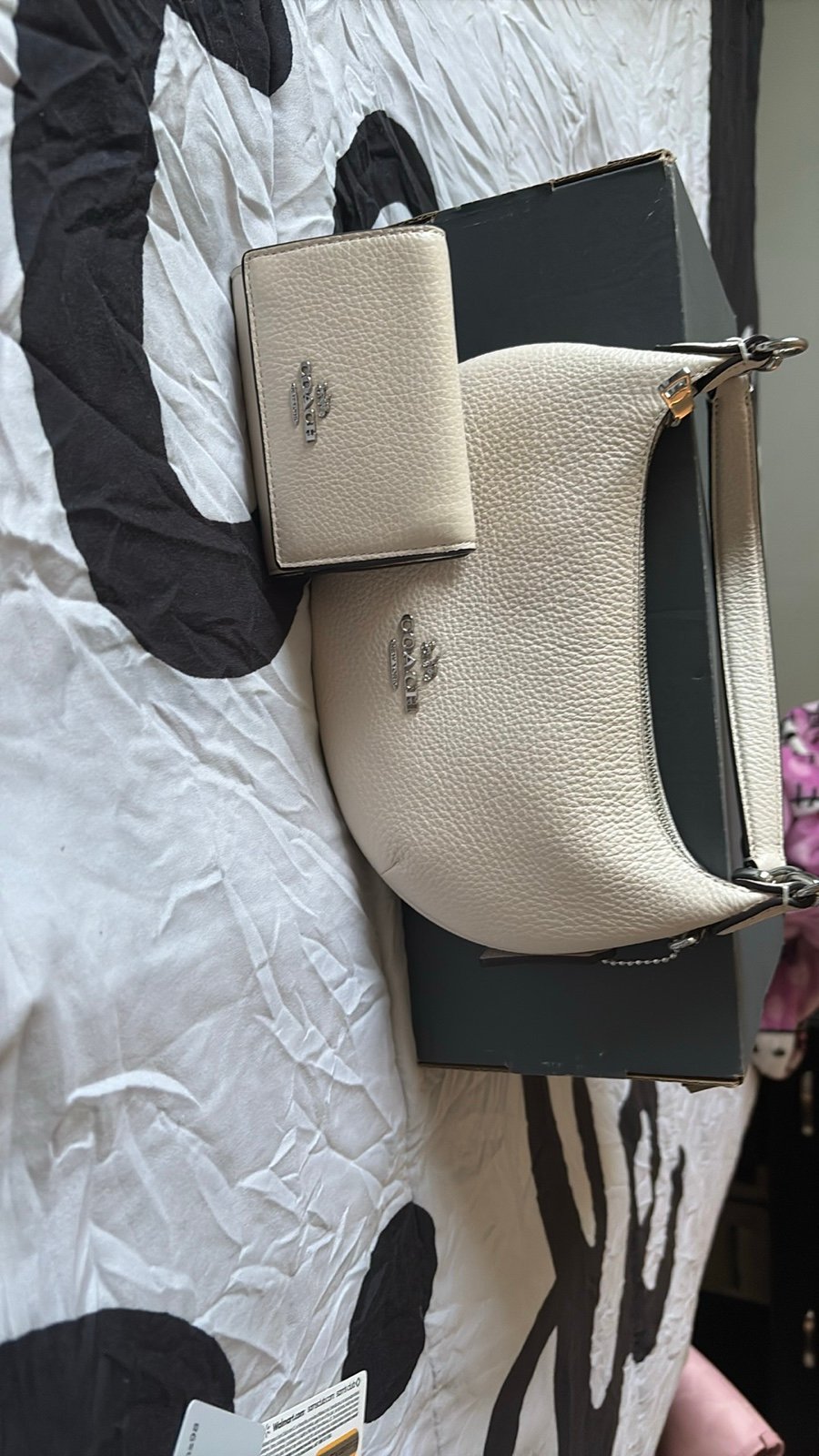 Nolita 19 with wallet white/cream