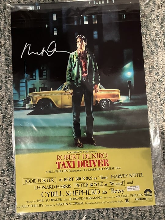 Robert De Niro Signed 11X17 Photo from the movie Taxi Driver