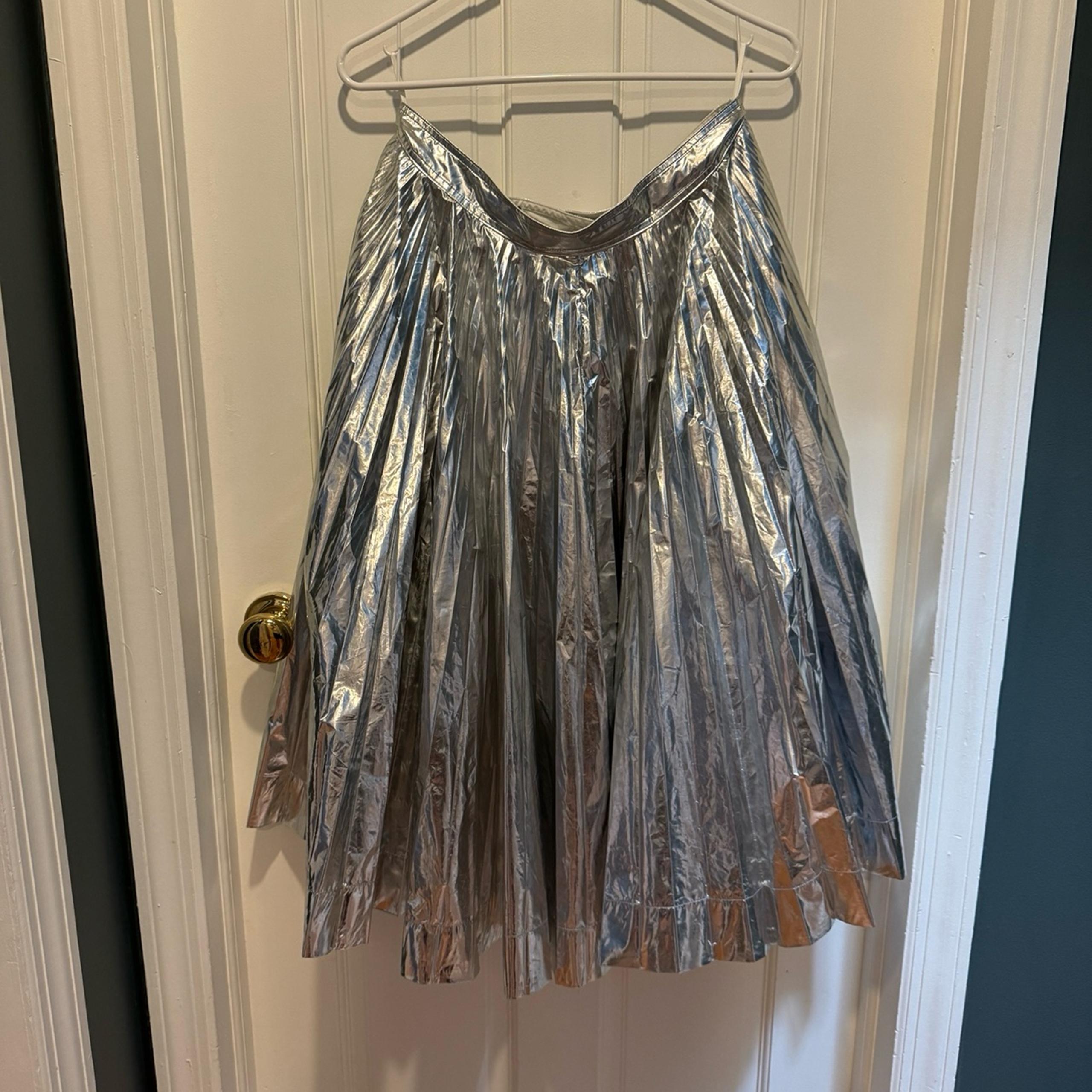 CALVIN KLEIN 205W39NYC METALLIC SILVER SKIRT, US 10