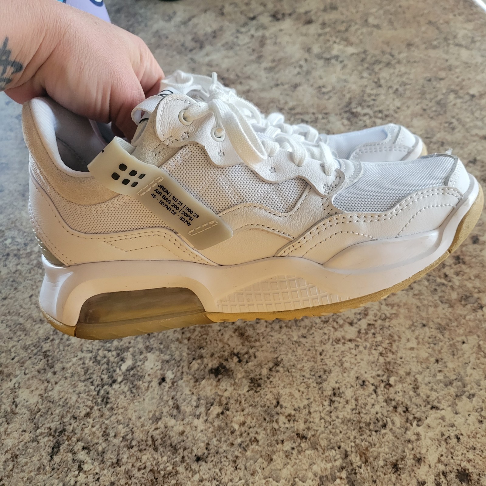 Air Jordan MA2