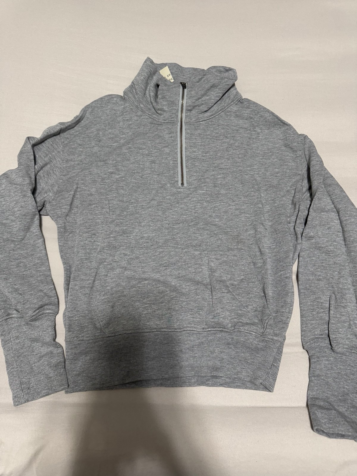 Light Pullover