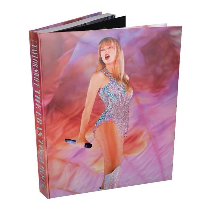 The Official Taylor Swift - The Eras Tour Book