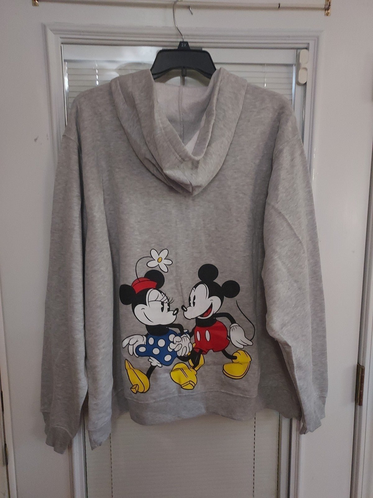 NWT DISNEY PLUS SIZE 4X MICKEY & MINNIE FULL ZIP HOODIE JACKET