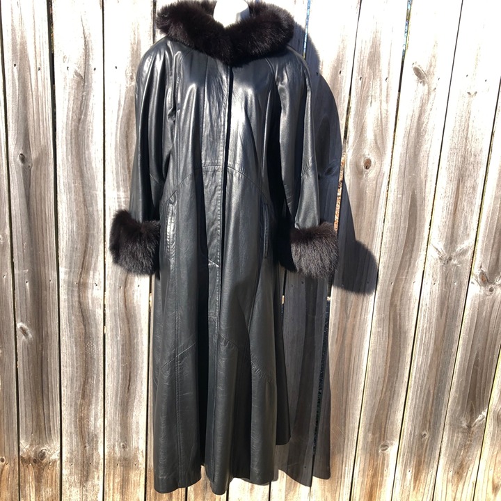 VERICCI Vintage Fur Leather Trench Coat Small Jacket Black Cuffs Long Sleeve Top