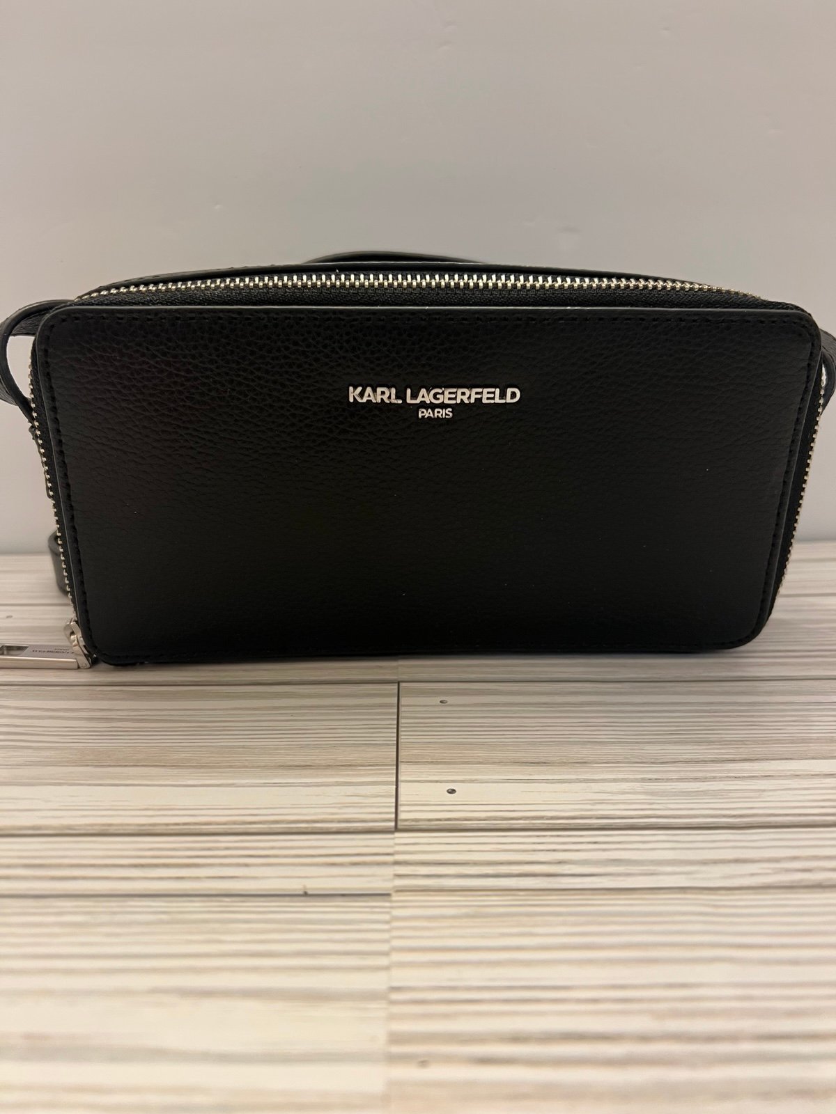 Karl Lagerfeld Willow Black Bag Crossbody Purse .