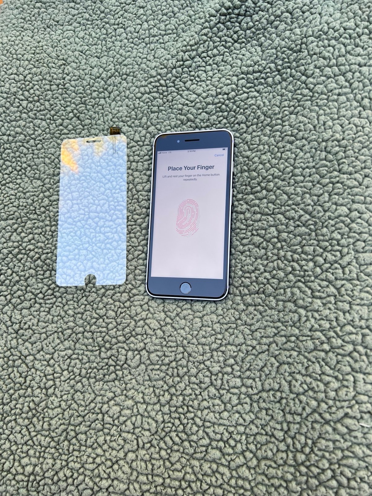 Apple iPhone 7 Plus 128 Unlocked  Custom  Purple Dark Square Shape  12 14 15 - detail