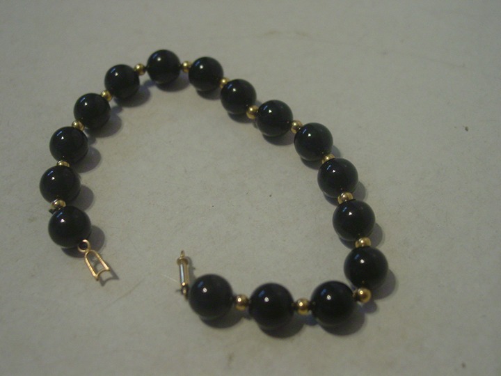 14K Onyx & Gold Beaded Bracelet