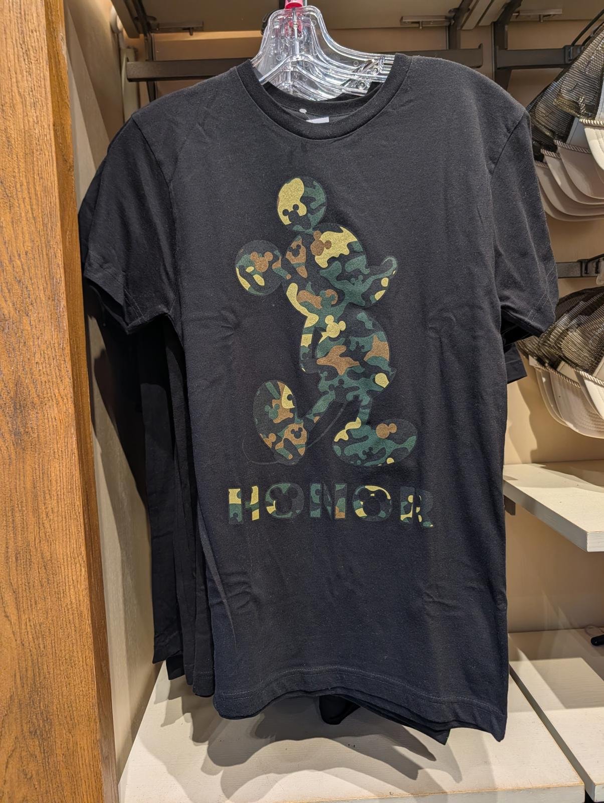 Mickey Mouse Icon Honor Collection Disney T-Shirt XL EXTRA LARGE