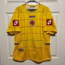 Vintage Colombia 2004 lotto soccer jersey size medium