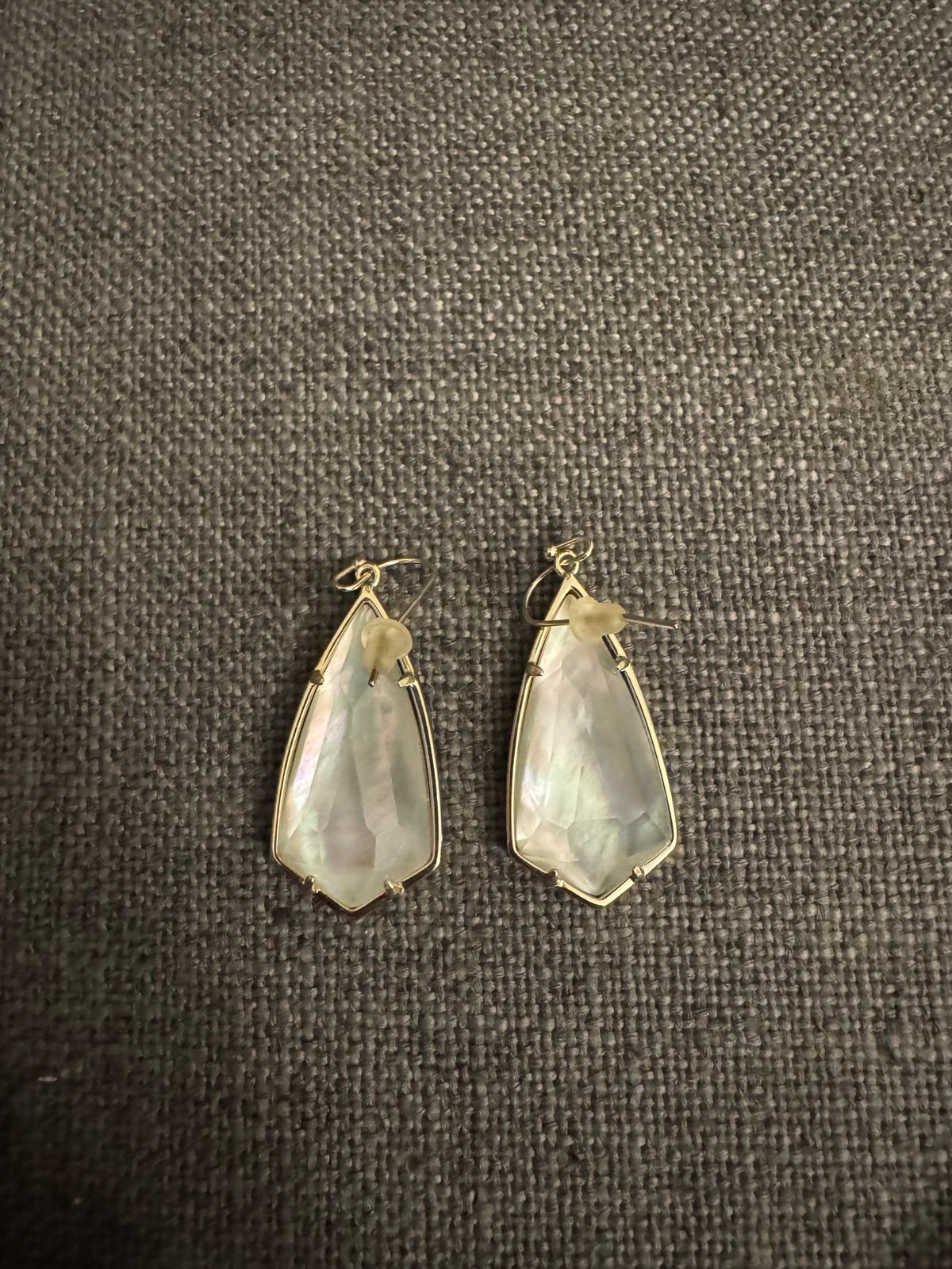 Kendra Scott CAROLINE EARRING GOLD IVORY