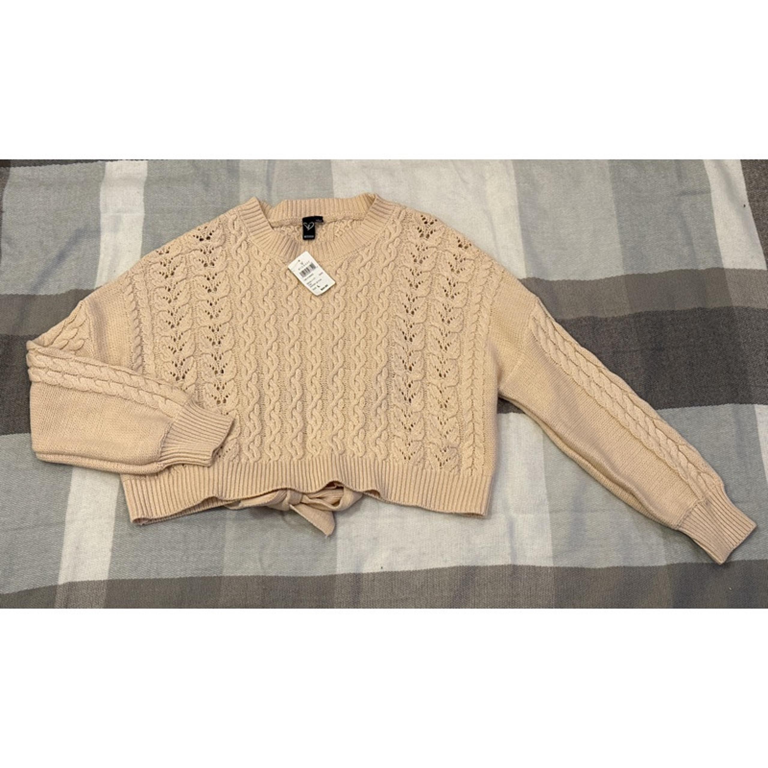 NWT Windsor chunky knit sweater women’s sz L