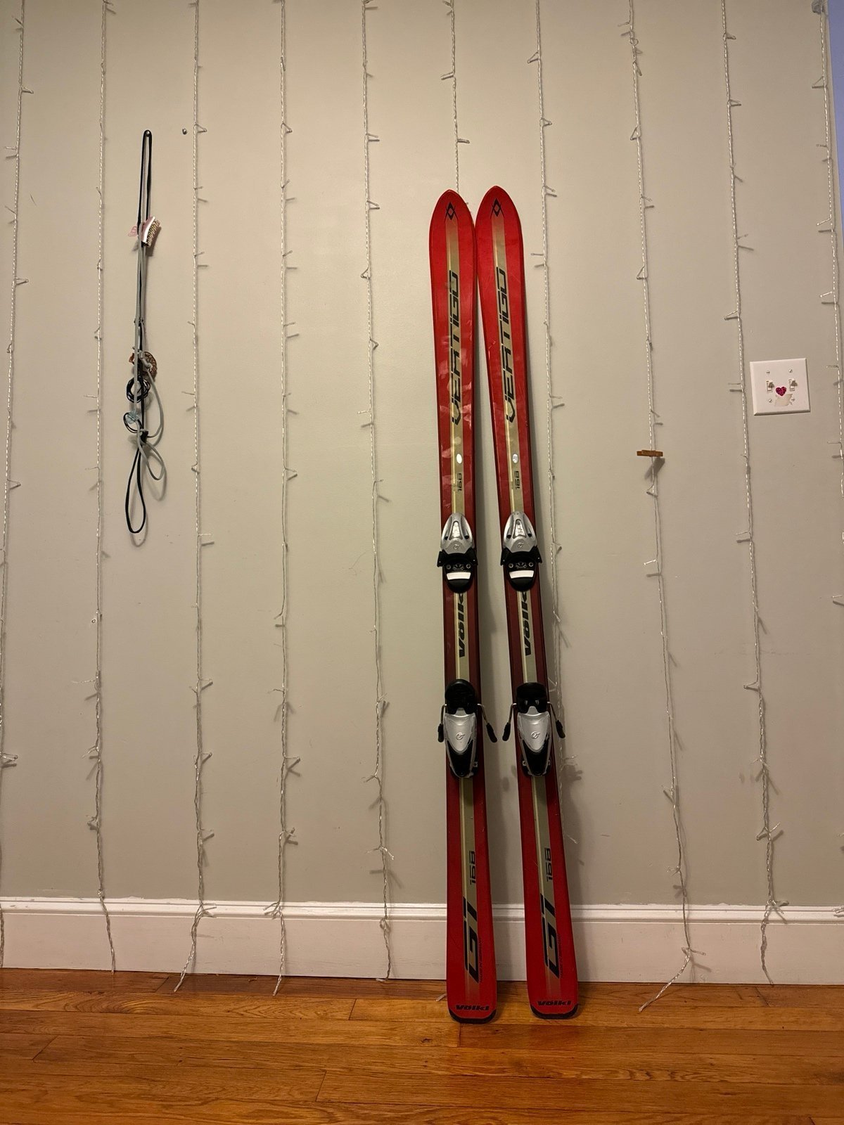 Vertigo Skis