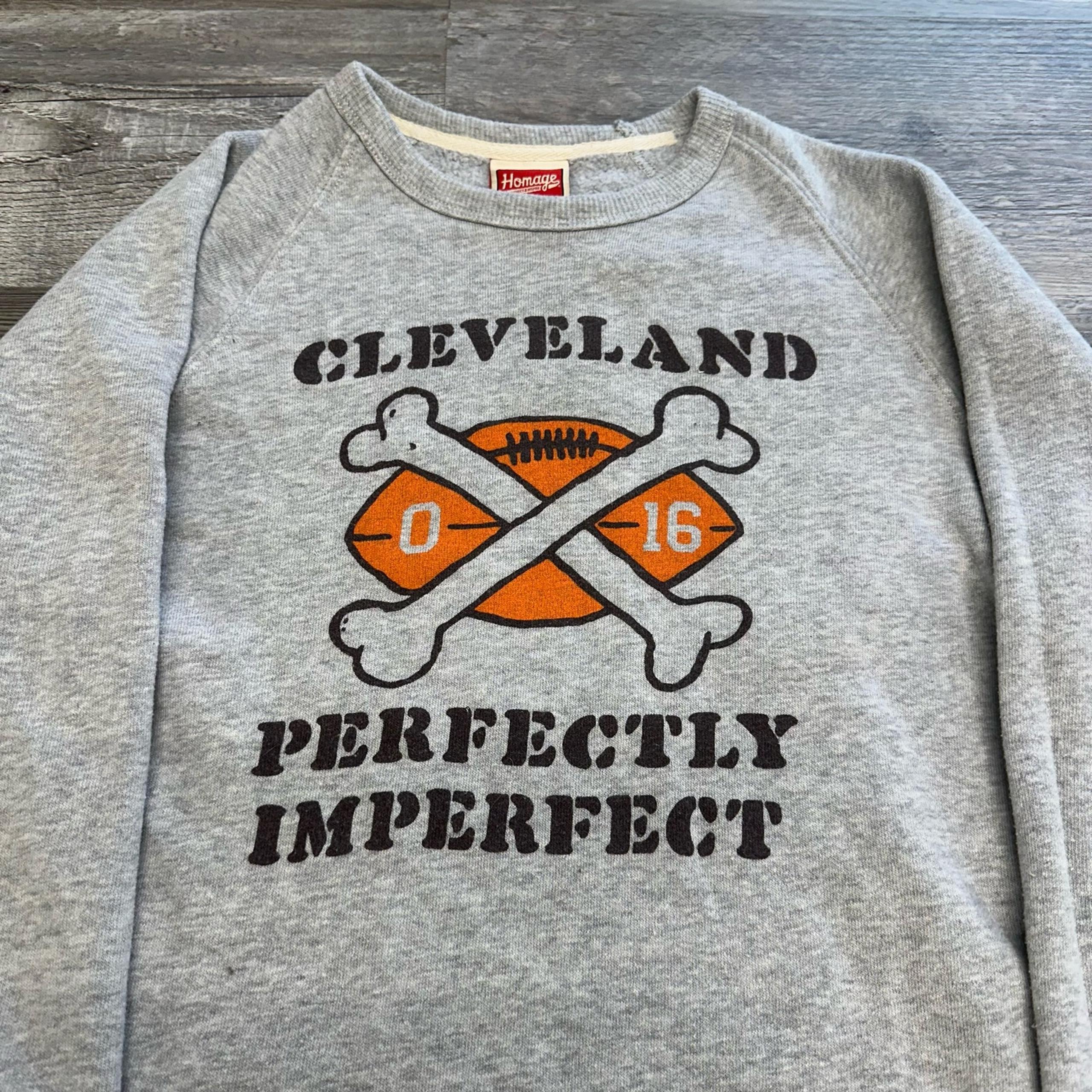 Homage Heather Gray Mens S Cleveland Perfectly Imperfect Pullover Sweatshirt