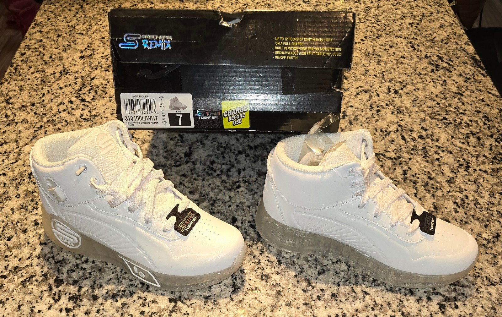 Skechers remix kids light up shoes white size 7