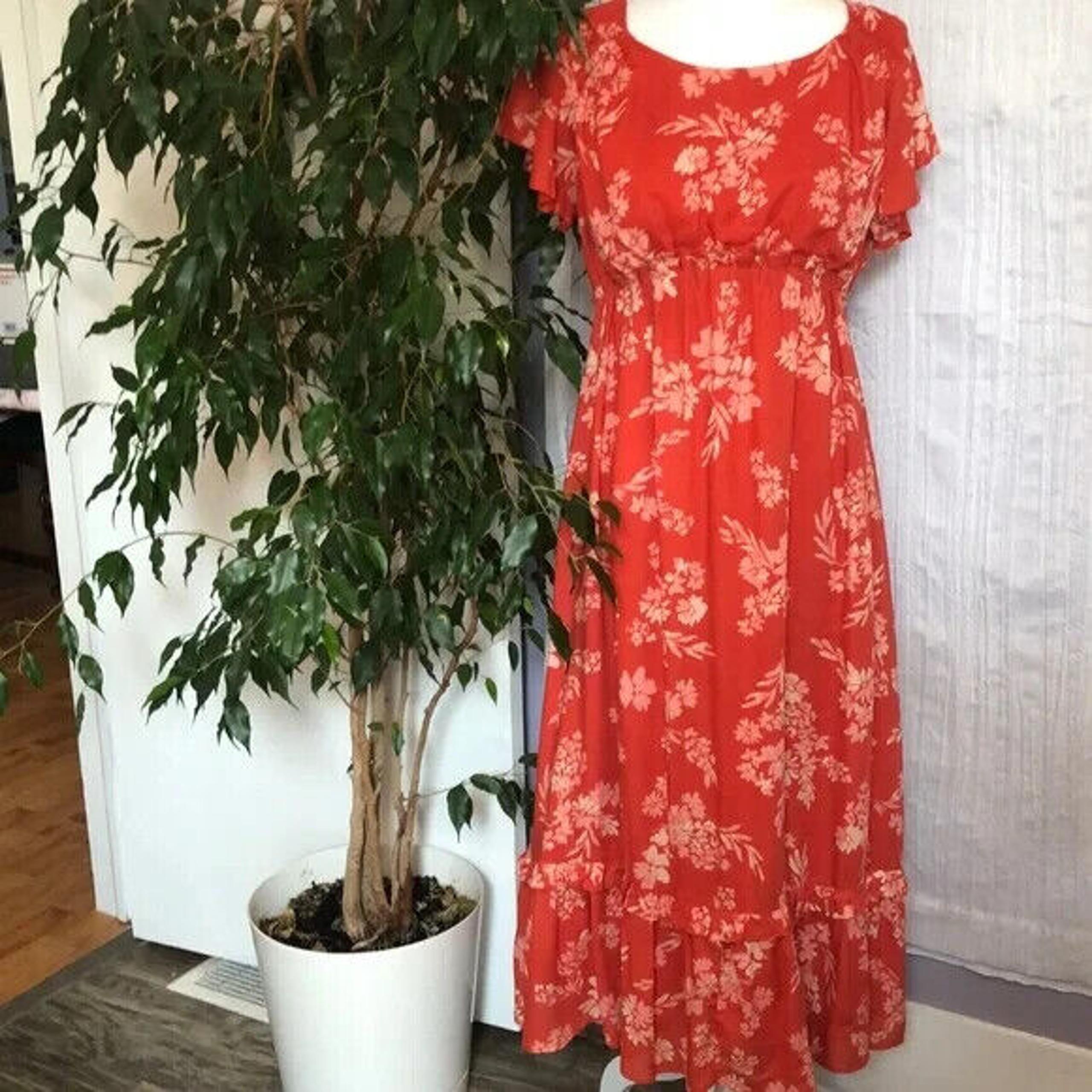 ISABEL MATERNITY SZ S orange & white floral ruffled maxi dress w/empire waist