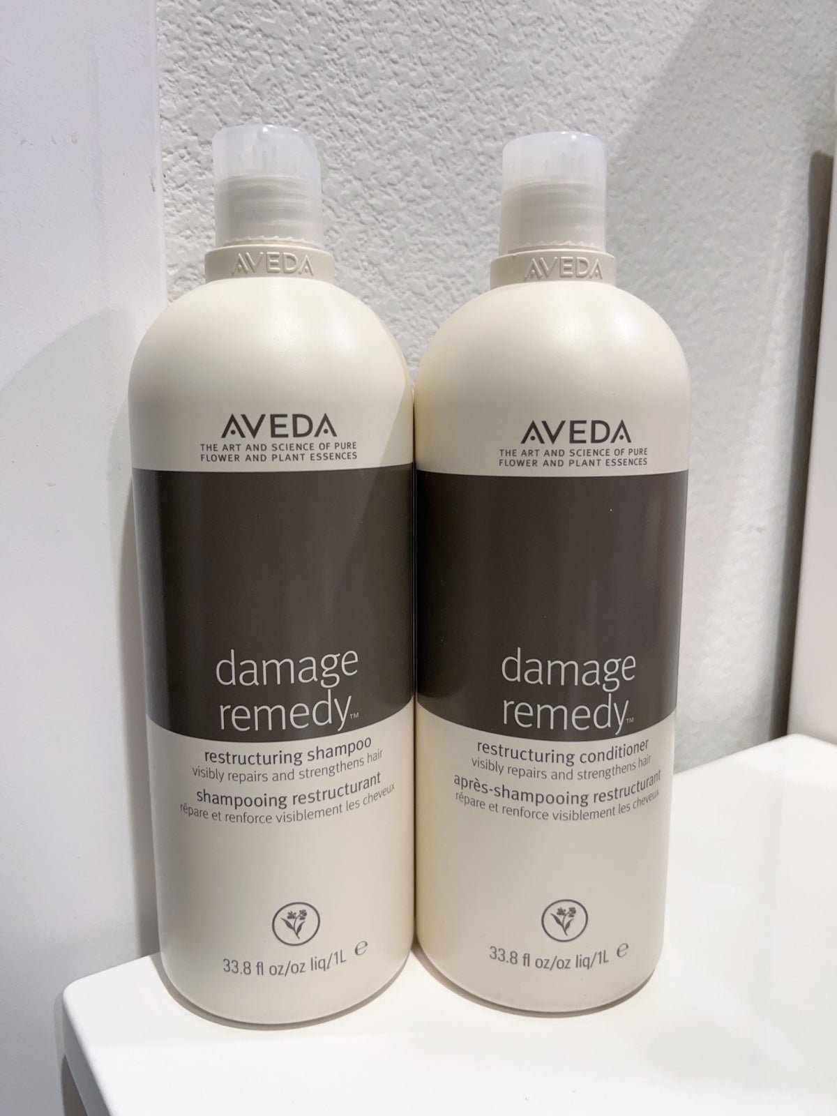 Aveda damage remedy™ restructuring shampoo and conditioner set