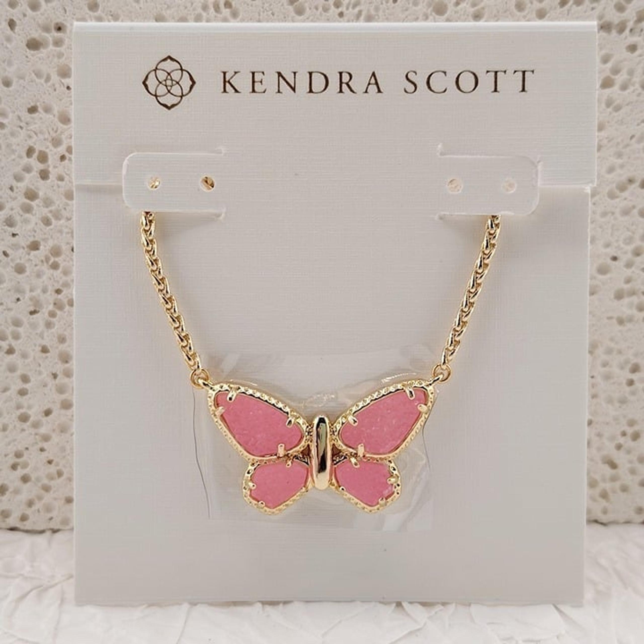 Dolly Parton x Kendra Scott Gold Butterfly Short Pendant Necklace