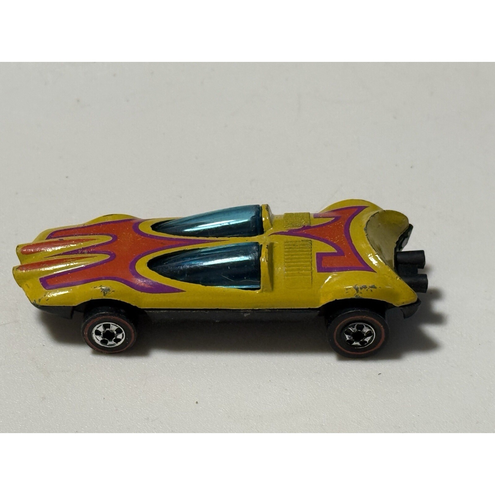 Hot Wheels 1969 Redline Swingin' Wing Retro Car Yellow
