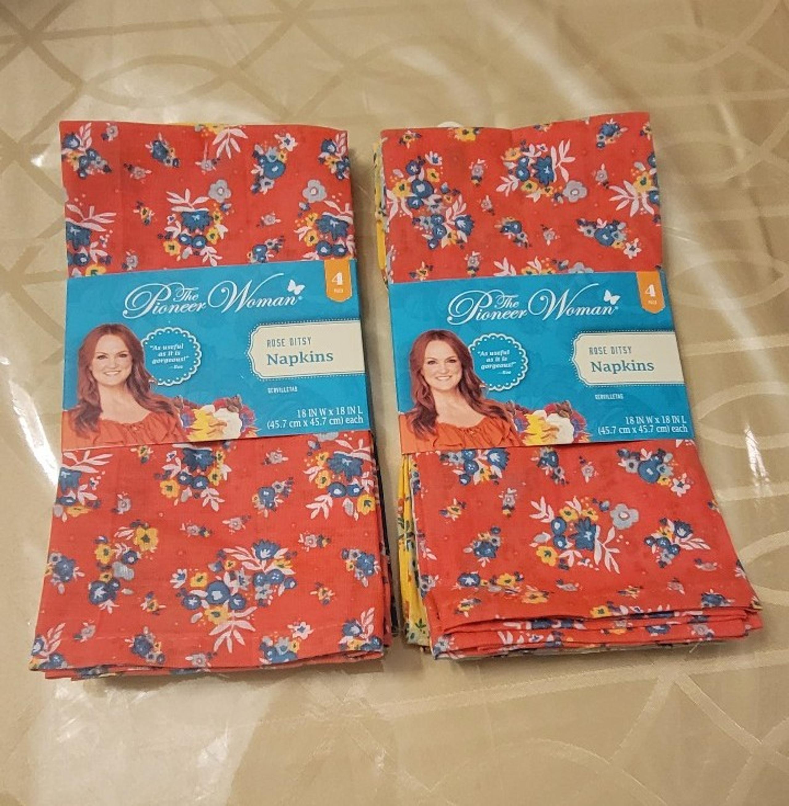 Pioneer Woman Rose Ditsy Reusable Napkins New