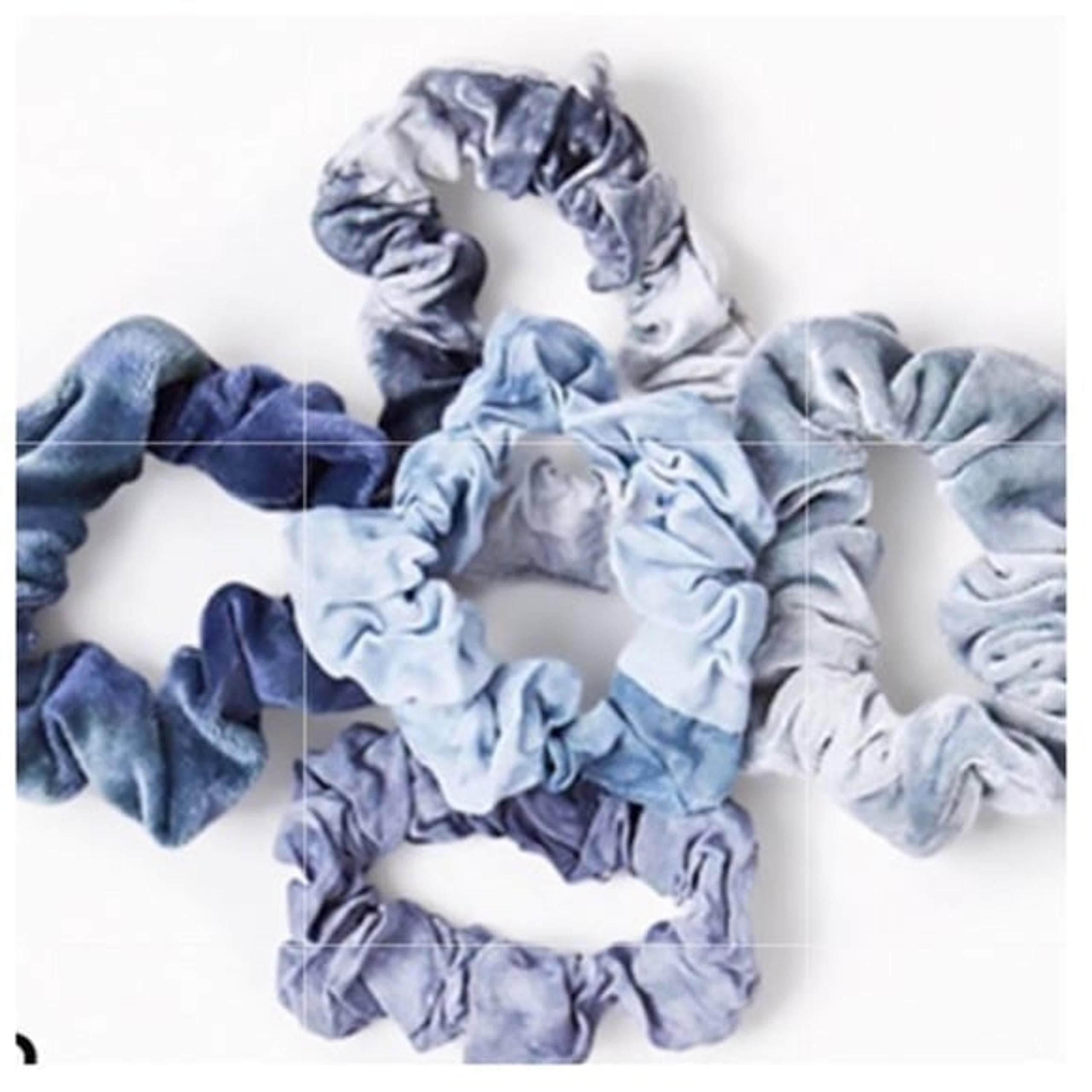Kitsch Totally Cool Scrunchie Set