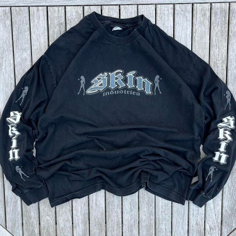 2000s Y2K SKIN INDUSTRIES grunge skater affliction skull long sleeve t shirt