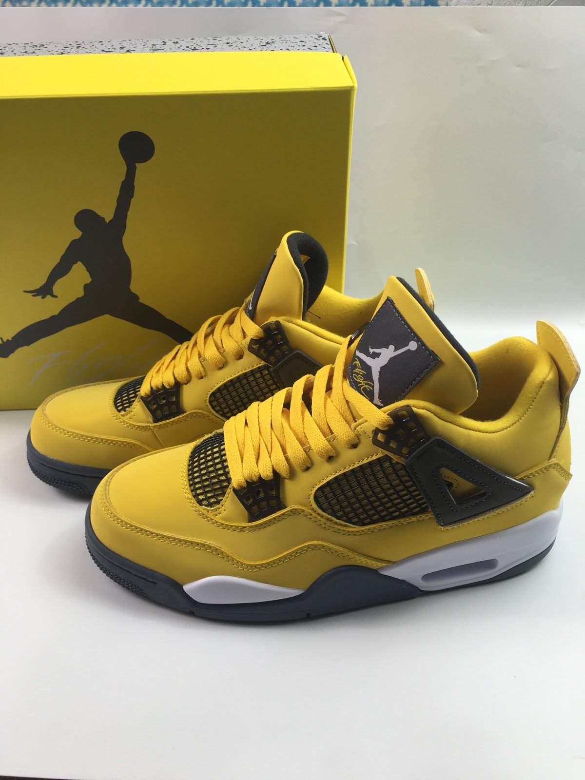Nike Air Jordan 4 Retro Shoes size 11 for men