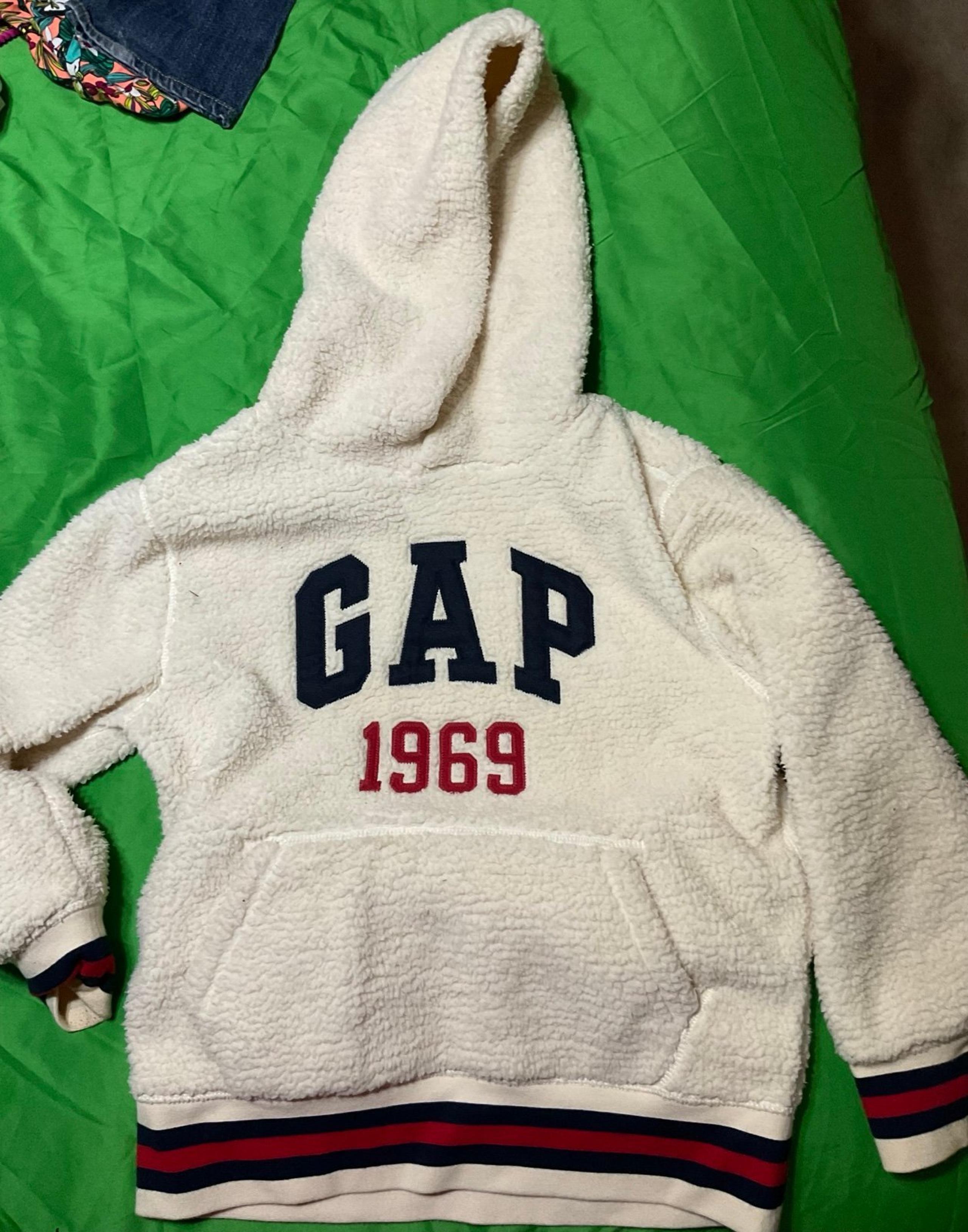 Boys GAP hoodie