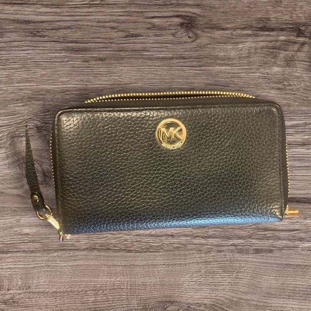 MK MICHAEL KORS WALLET BLACK