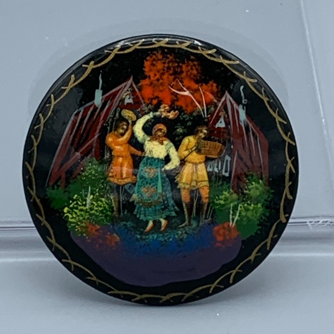 Hand Painted Russian Black Lacquered Round Wood Folk Art Safety Pin Brooch