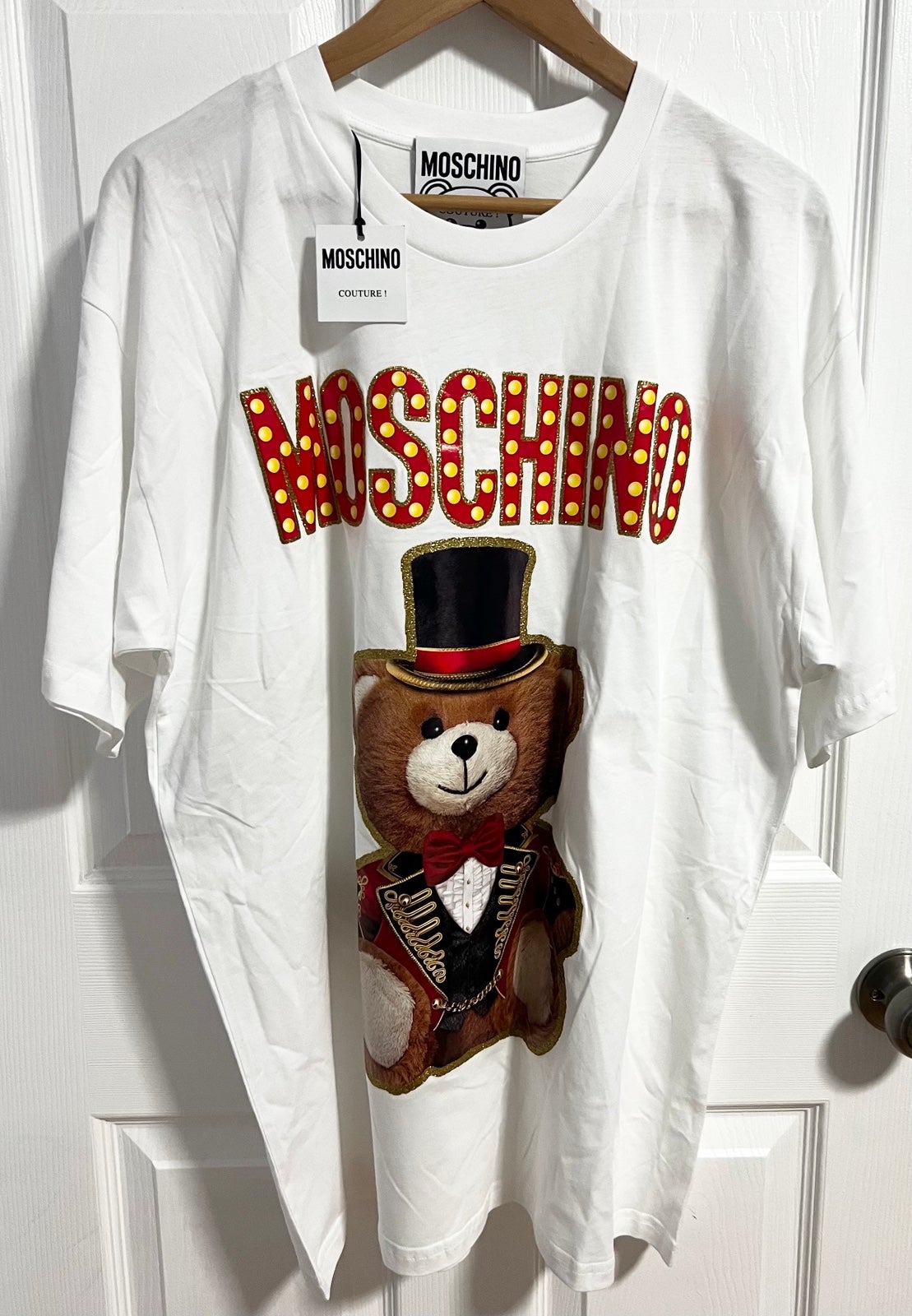 NWT Moschino T-shirt size Large
