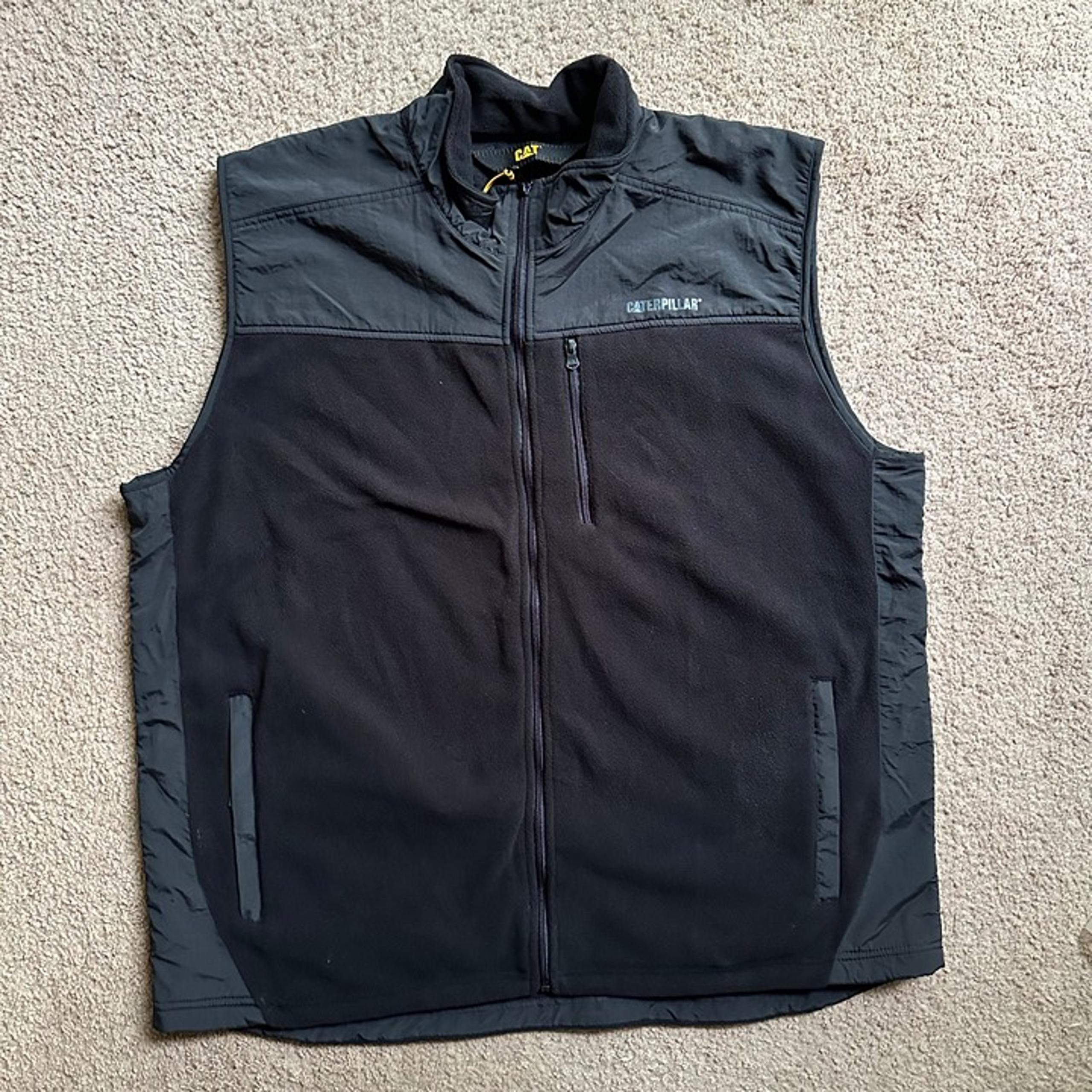 Caterpillar Vest Mens 2XL Full Zip Mock Neck Fleece Black Pockets CAT