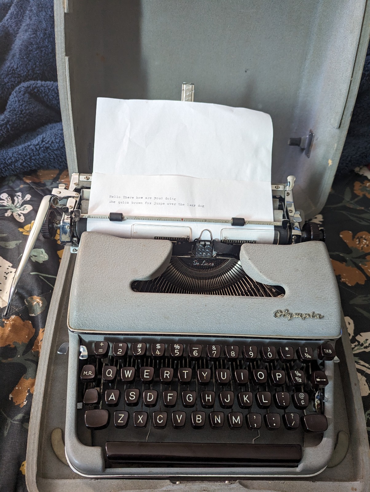 OLYMPIA SM3 TYPEWRITER