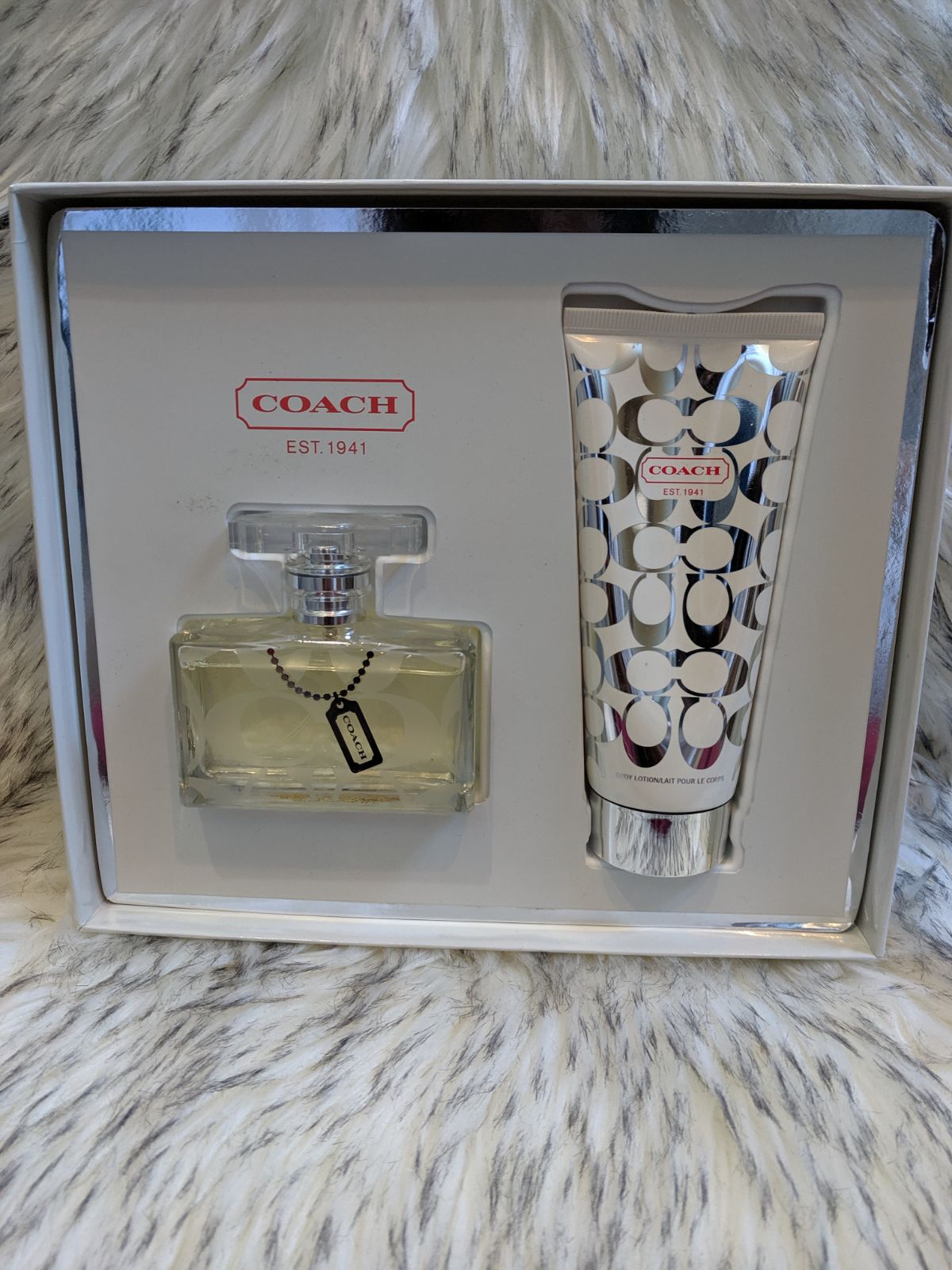Coach Signature 2pc gift set