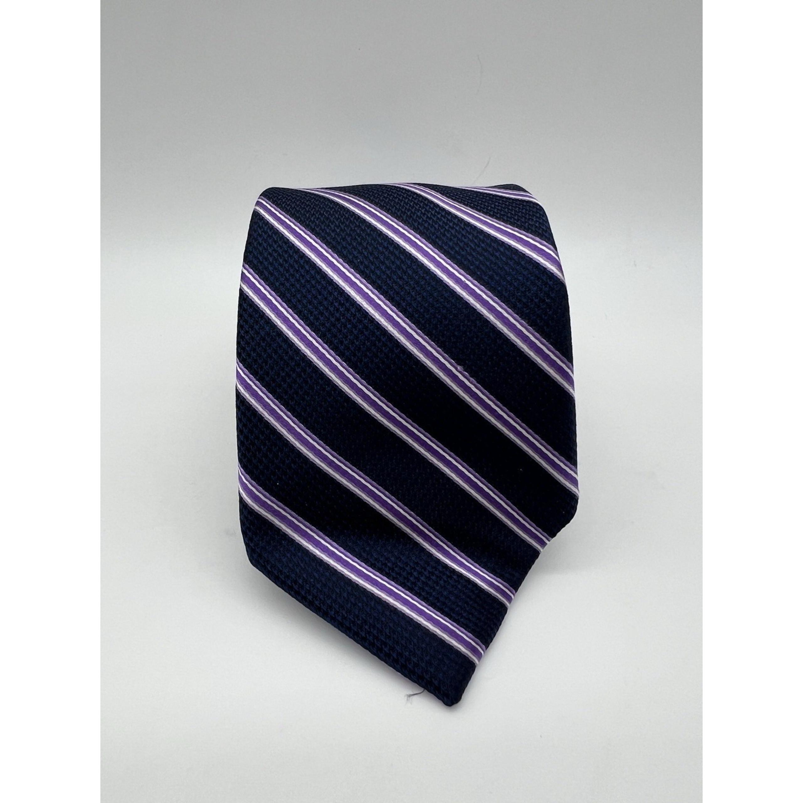Mens 100% Silk Stunning Purple Striped Tie - Michael Kors