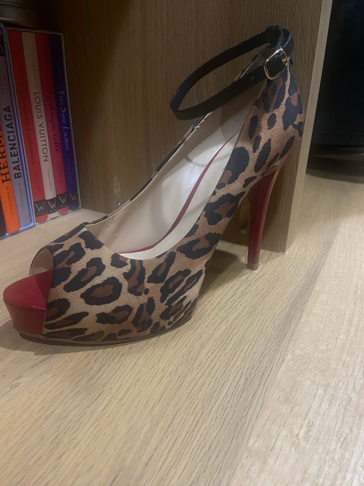 GUESS platform heels