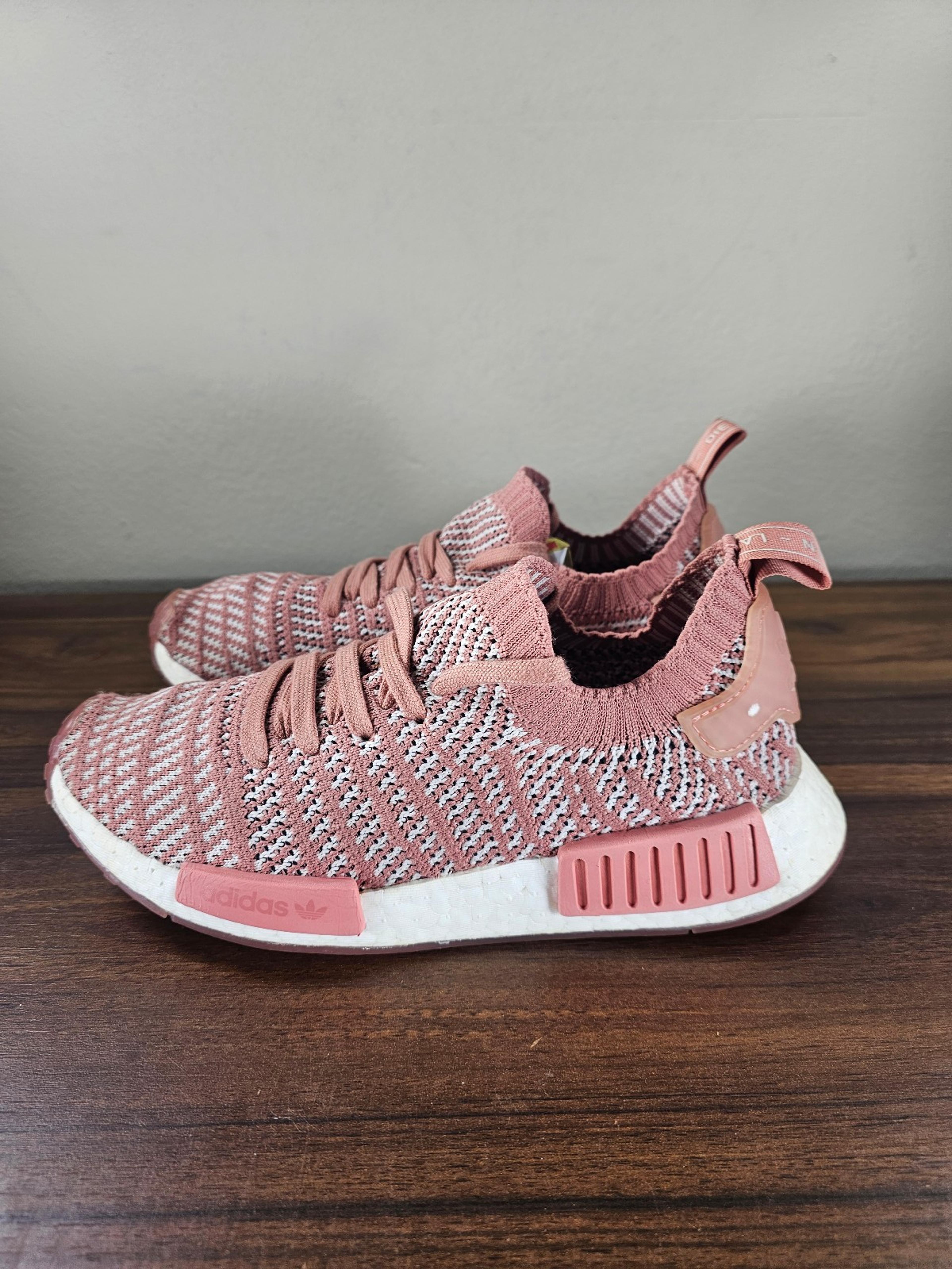 Womens nmd r1 stlt primeknit athletic shoe Clearance