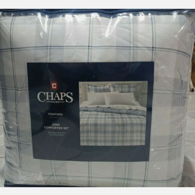New CHAPS King Comforter Set