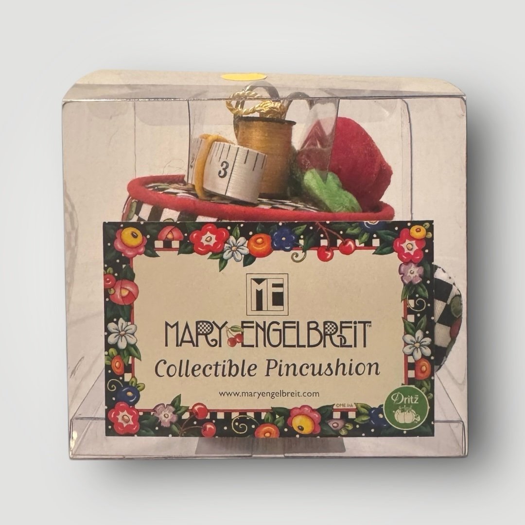 Retired Mary Engelbreit Teacup Pincushion w/ Notions Dritz 2001 New in Box