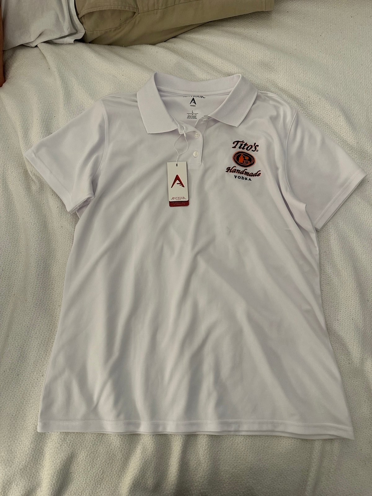 Women’s titos golf shirt