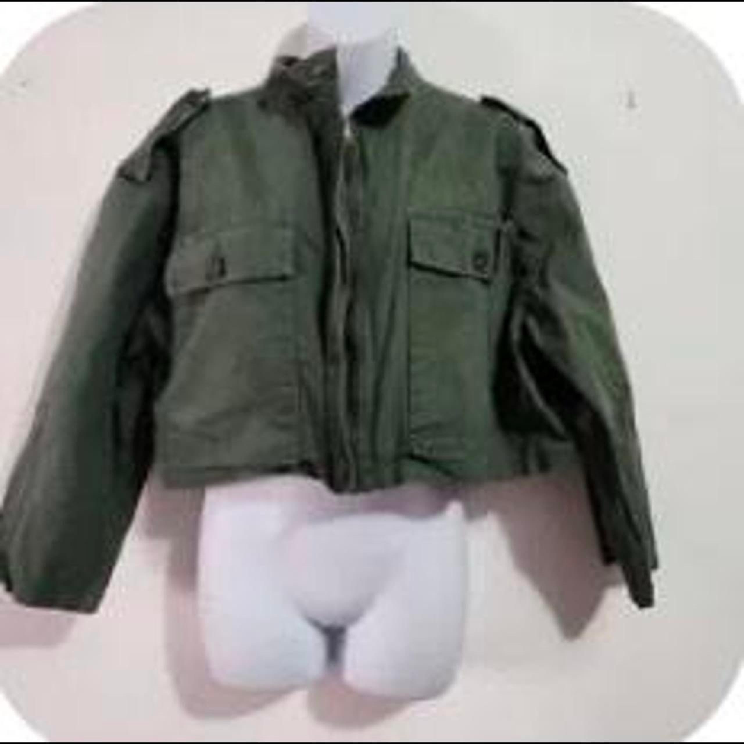 Zara military green Utility cropped jacket women