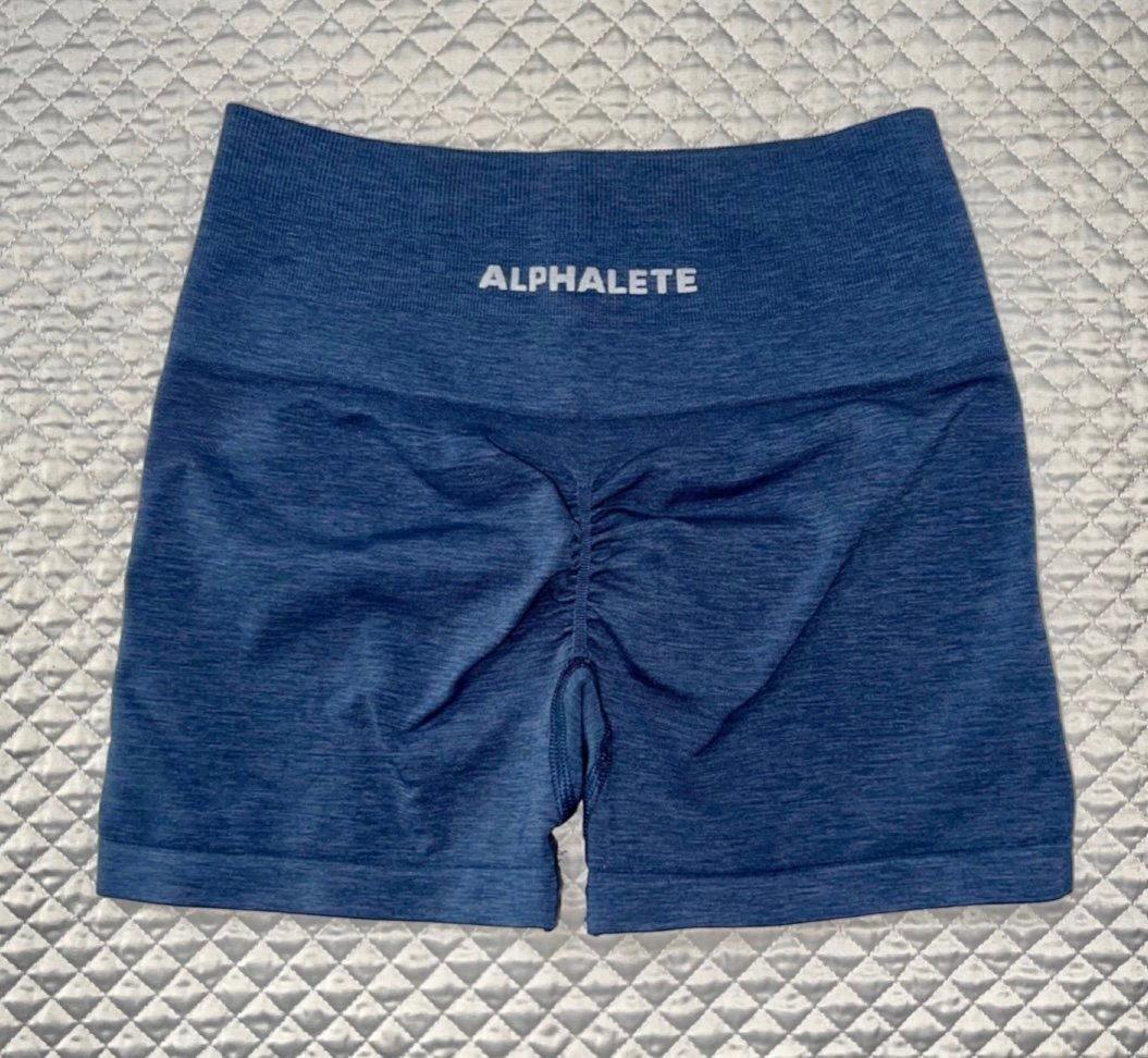 *RARE* Alphalete Amplify Shorts “Oceania” size XS, inseam 3.5”