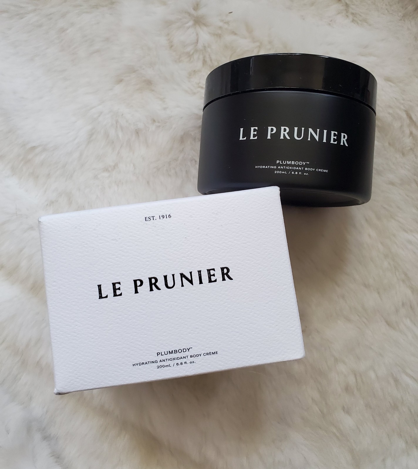Le Prunier Plumbody Hydrating Antioxidants Creme