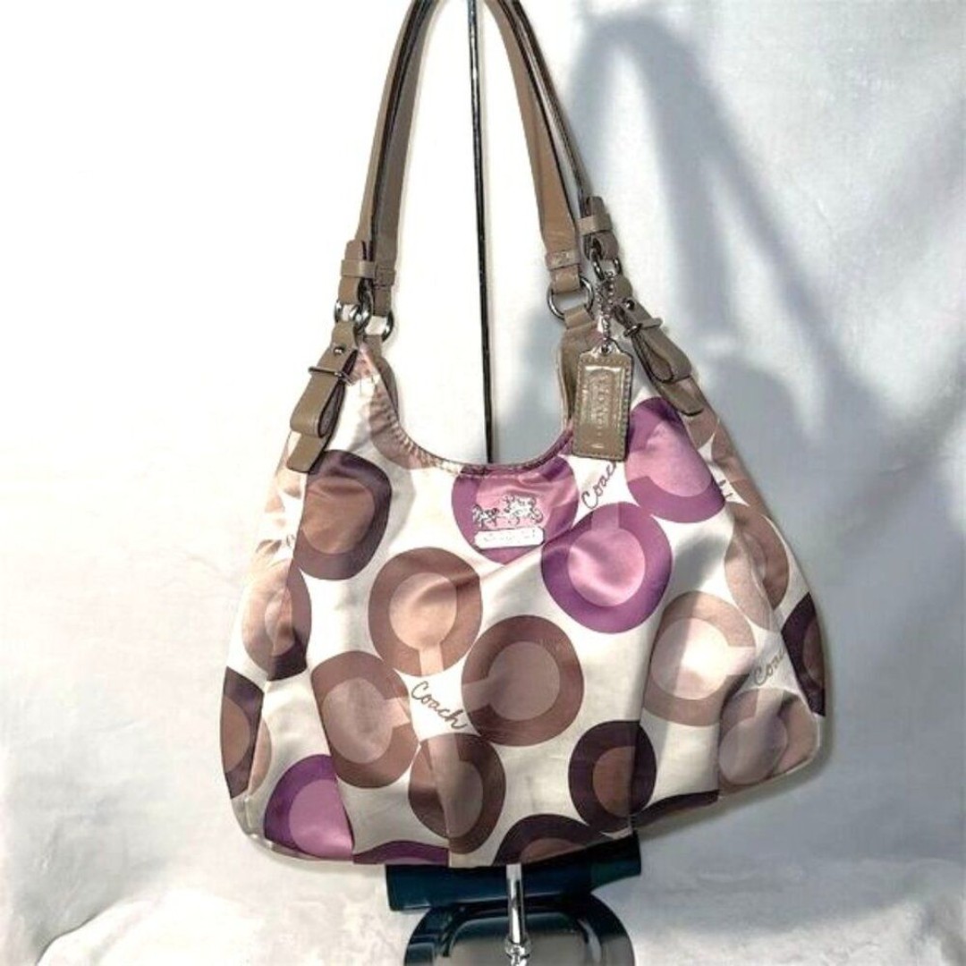 Coach Maggie Signature Multicolor Shoulder Bag Women's Handbag