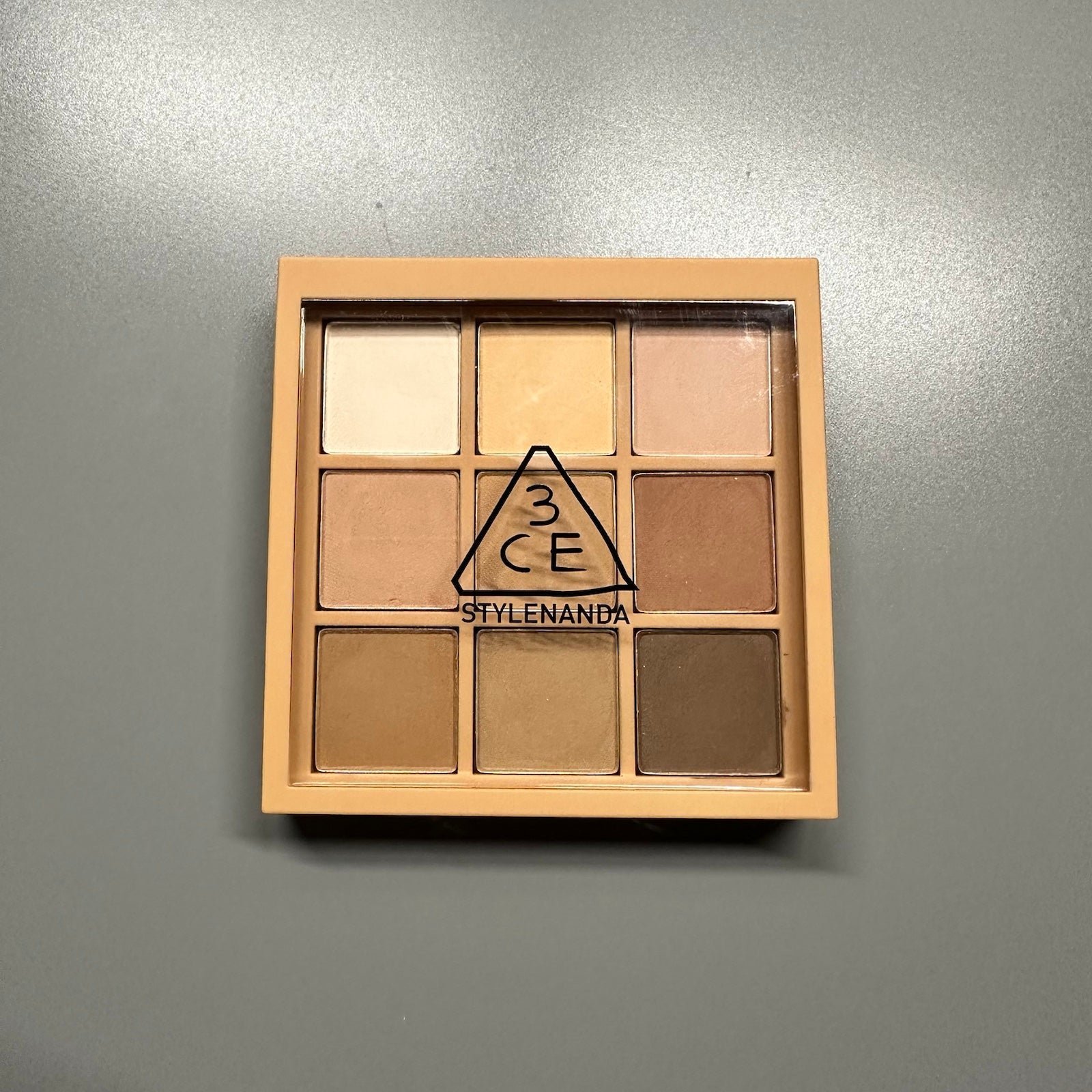 3CE Eyeshadow Smoother