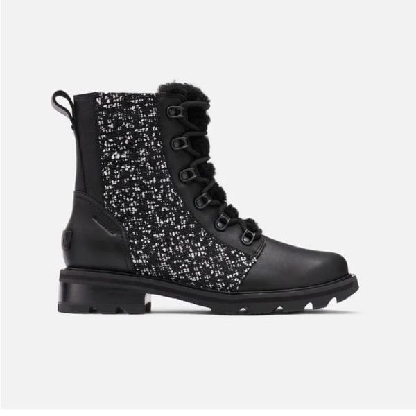 Sorel Explorer II Joan short flat Boots Black fur lined lace up leather suede 9