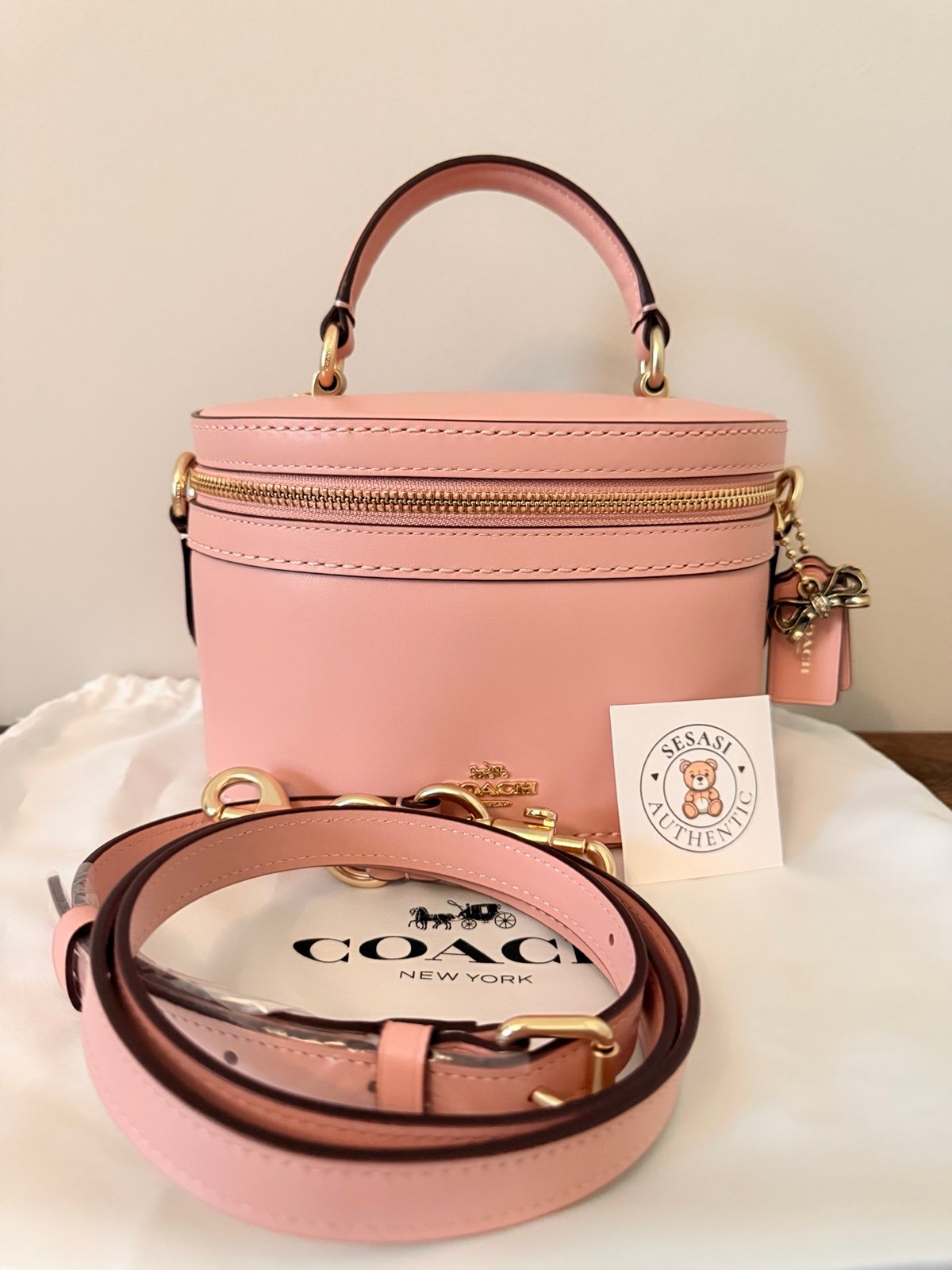 COACH•Selena Gomez Trail Bag•Peony